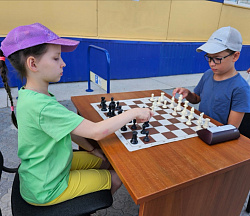 Приглашаем на турнир по шахматам!