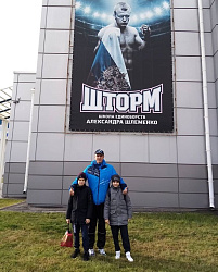 В Омске завершился VI открытый чемпионат и первенство области по тайскому боксу