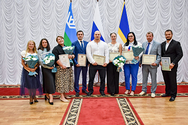 Торжественное награждение ко дню физкультурника